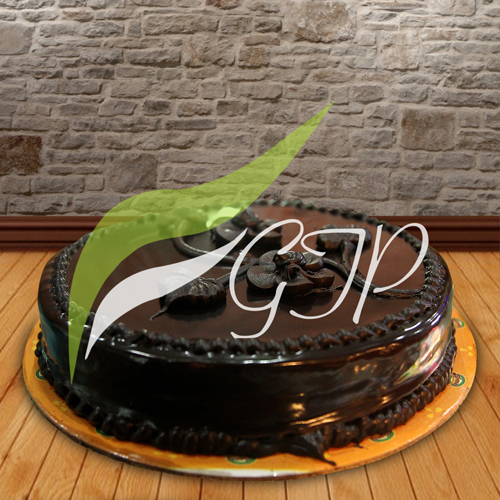 Chocolate Fudge Cake Hobnob to Karachi with giftstopakistan.com