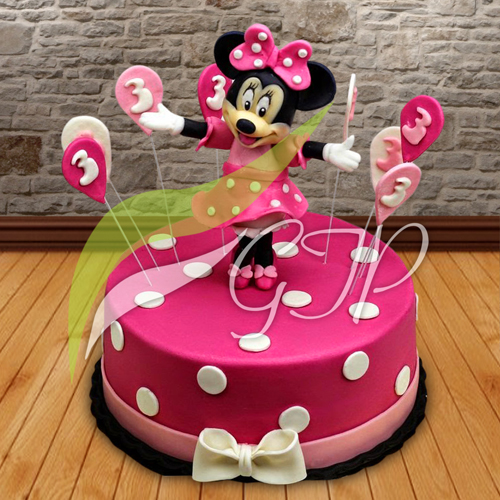 Minnie Mouse Cake - Deliciously Whimsical